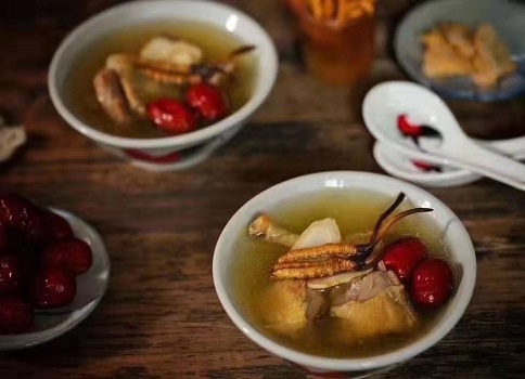 三類人不能吃冬蟲夏草，你知道這個(gè)事嗎