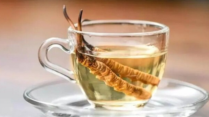 冬蟲夏草沖泡溫度科學(xué)全解:解鎖80℃的生命密碼